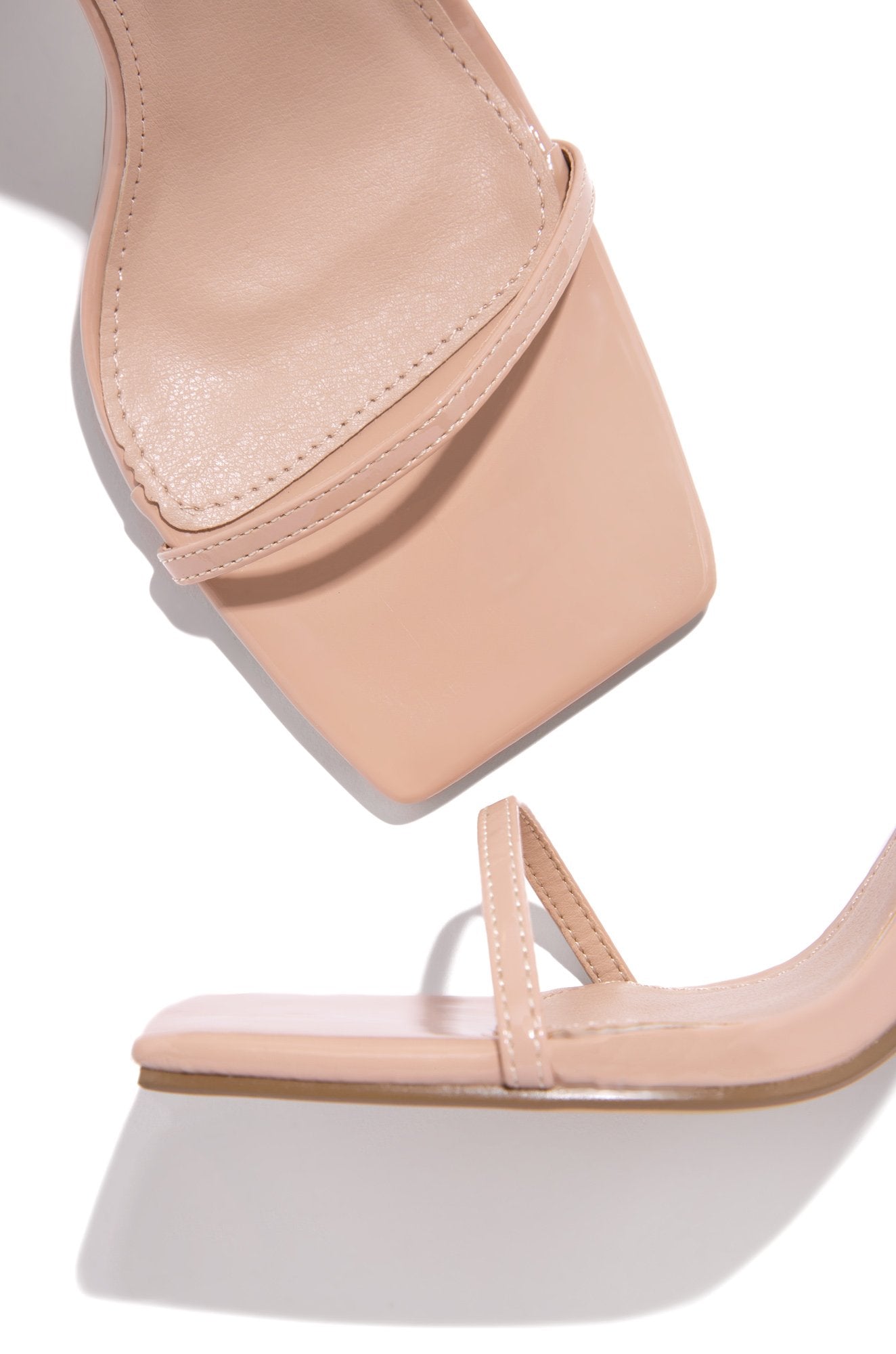 North Heels in Nude
