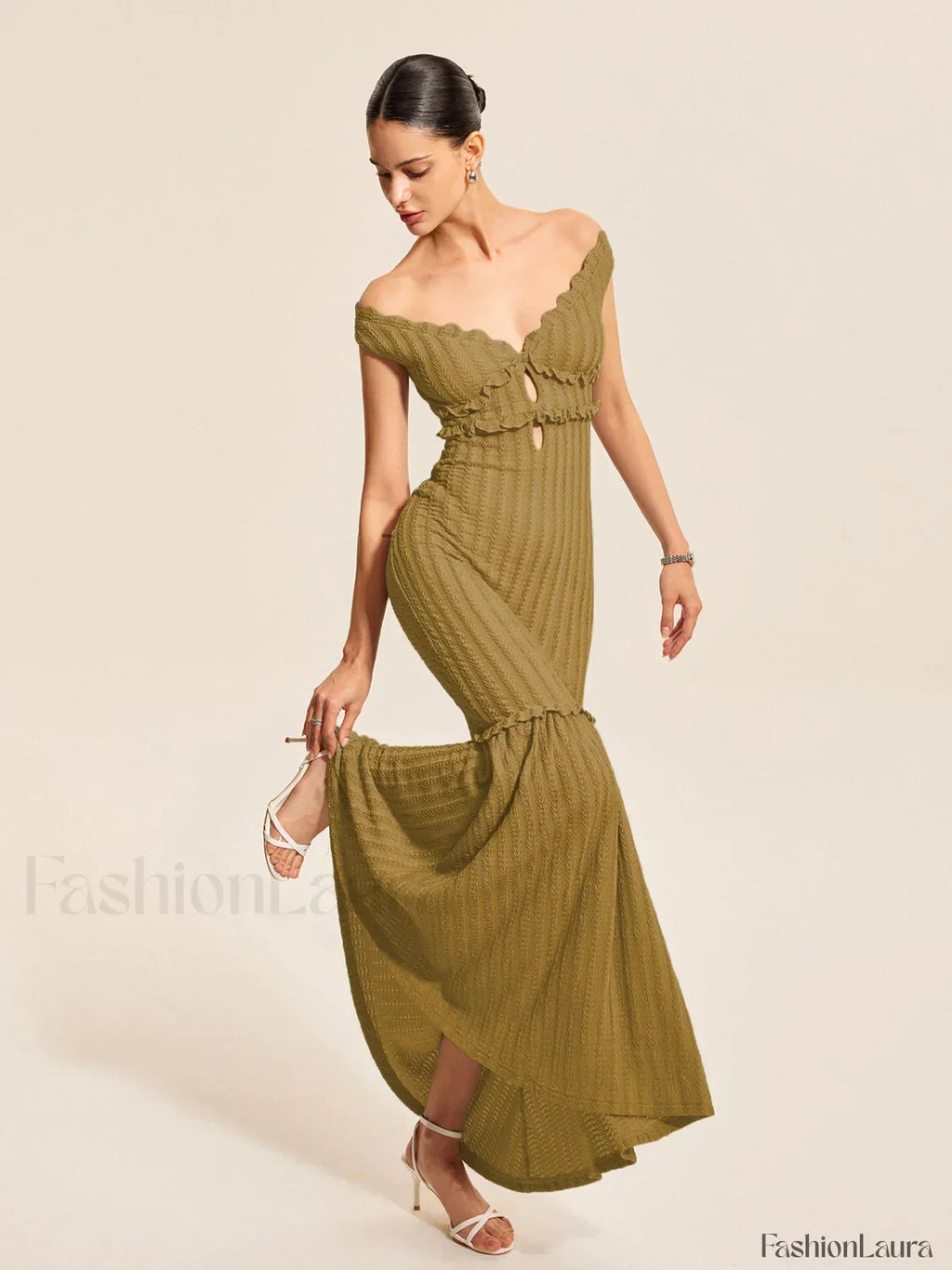 Off Shoulder Ruffle Detail Dress