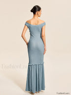 Off Shoulder Ruffle Detail Dress