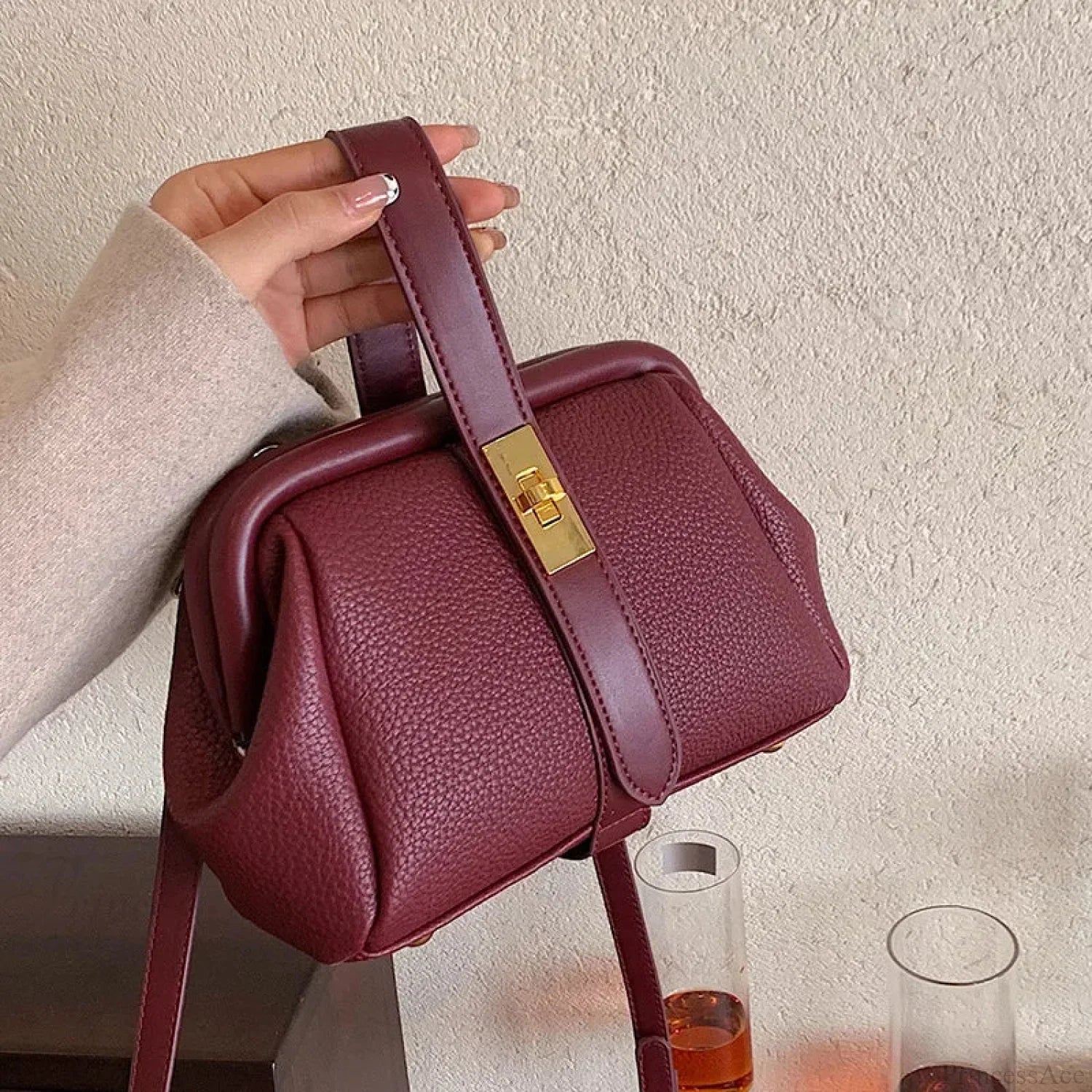Retro Designer Luxury Crossbody Shopping Handbag