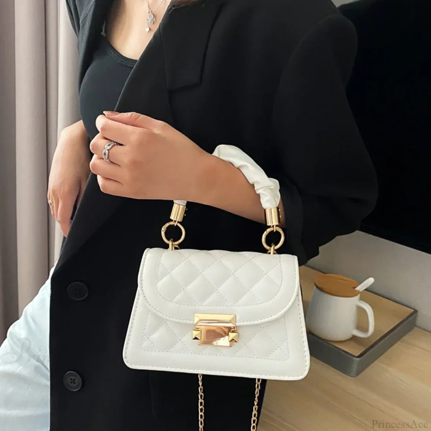 Rhomboid Chain PU Leather Messenger Handbag