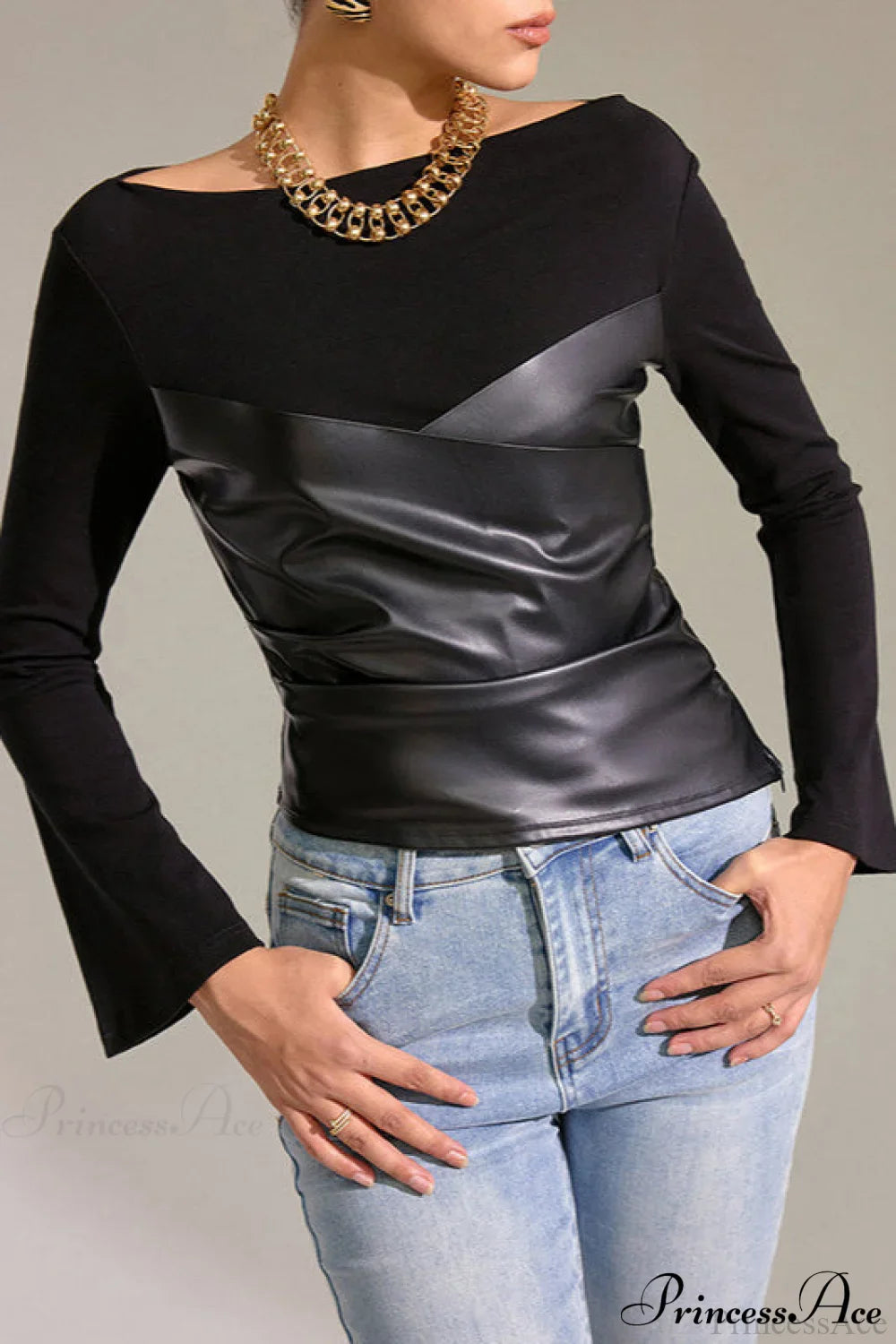 Ribbed Knit Long Sleeve Tee