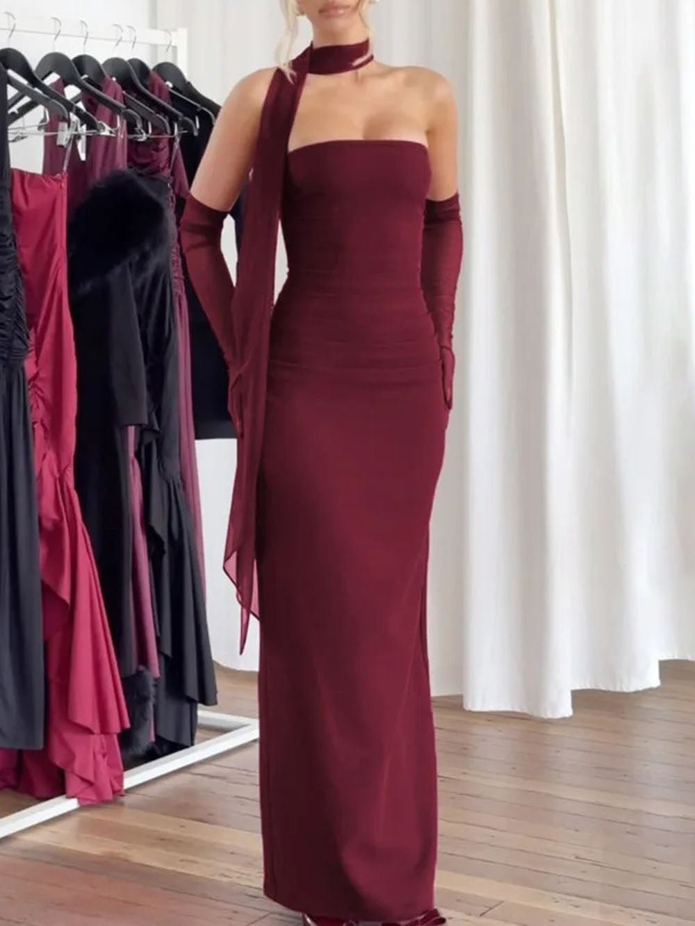 River Off Shoulder Backless Maxi Dress