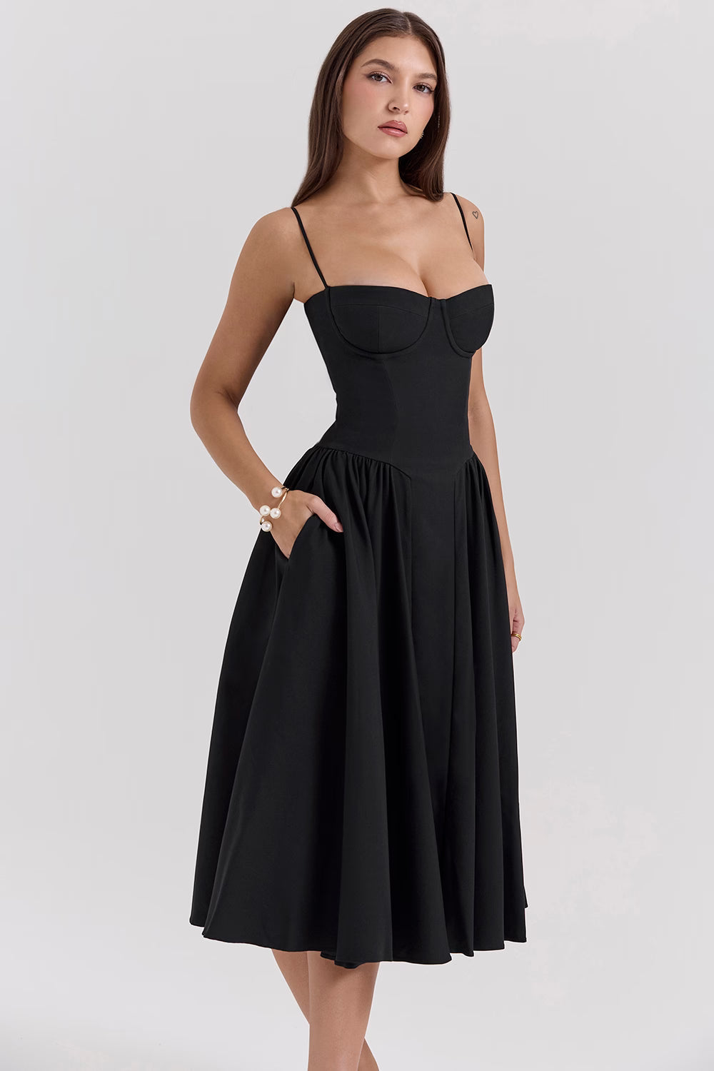Lory Elegant Midi Dress