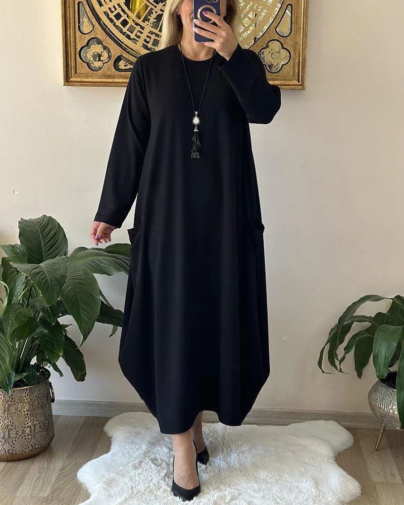 Tamara Timeless Dress with a Round Neckline Boutique Collection