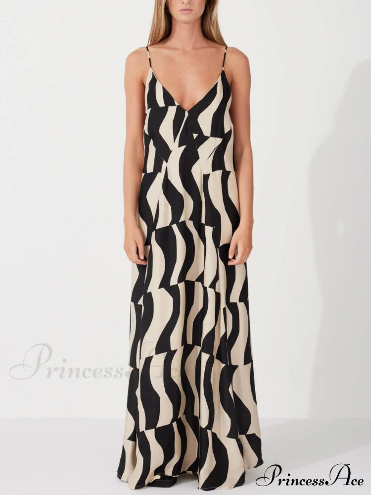 Scooped Back Relaxed Charming Fit Style Maxi Dress