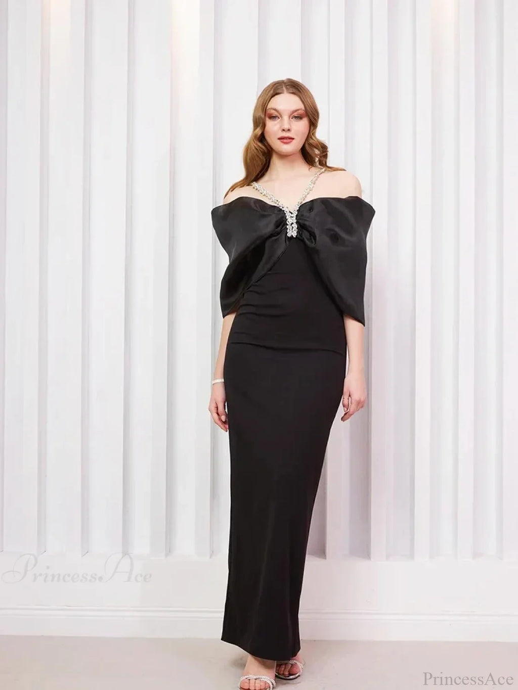 Sexy Off Shoulder Diamond Straps Bandage Black Pleated Shiny Celebrity Christmas Party Dress