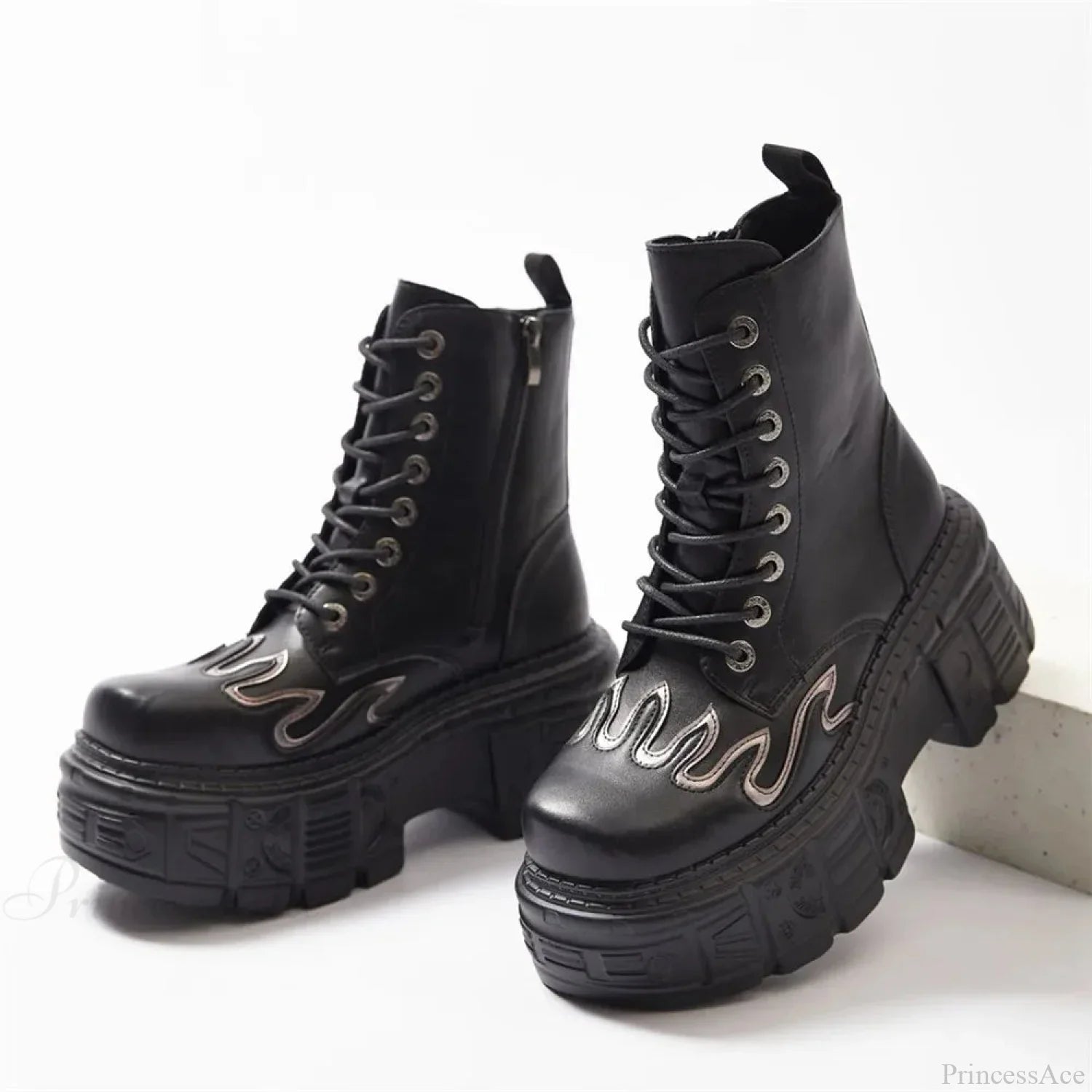 Stylish Rebel Lace-Up Circular Toe Thigh High Gothic Boot