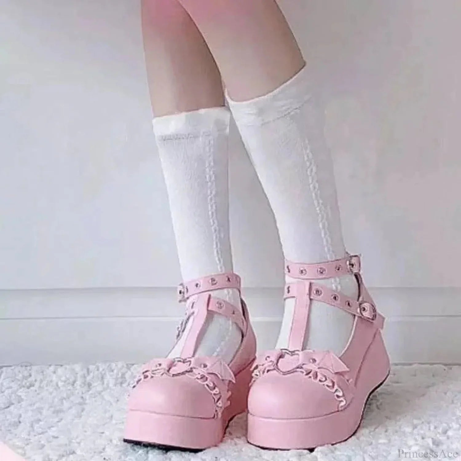 Sweet Heart Clasp Mary Janes Gothic Raised-sole Boot