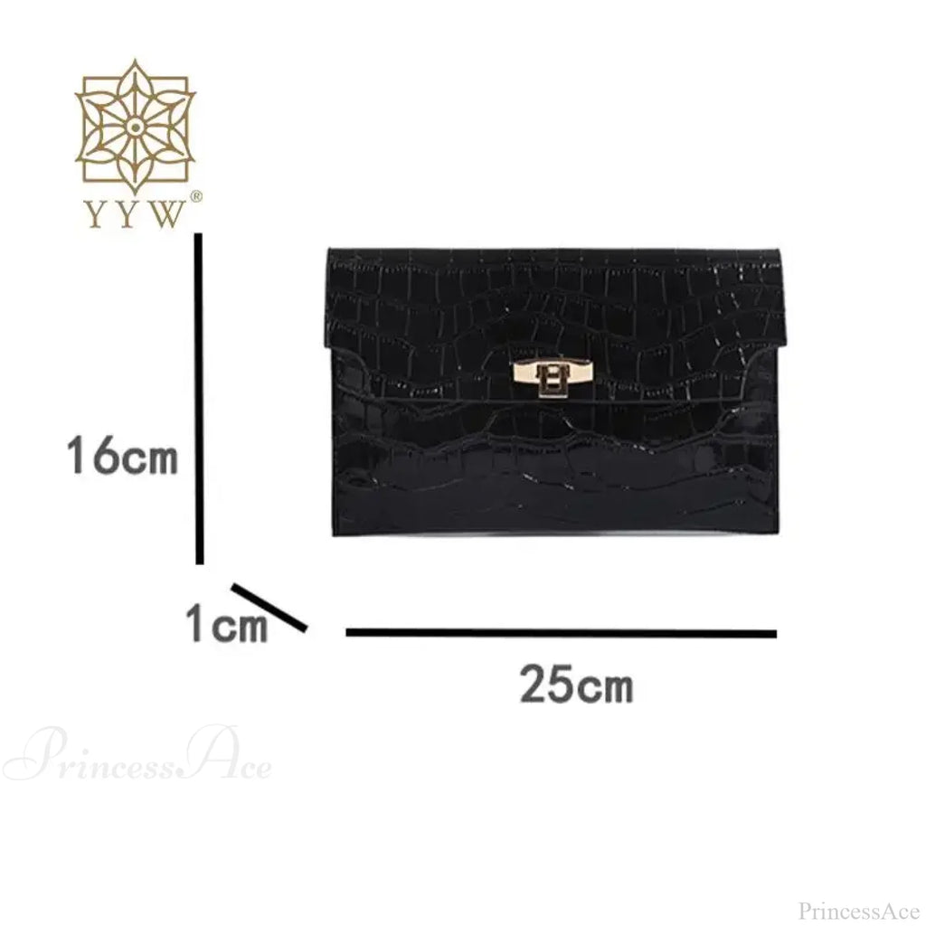 Thin Envelope Crocodile Pattern Wristlet