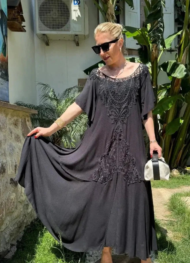 Iliana Boutique Embroidered Dress Chic Silhouette Collection