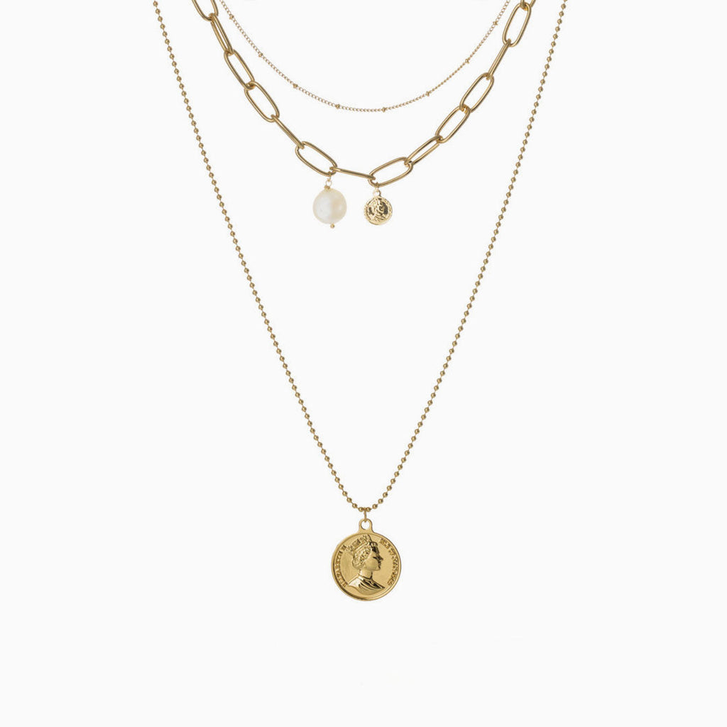 Boho Coin Charm Layered Pendant Necklace in Gold
