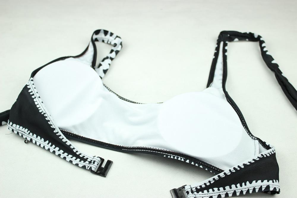 | Black and White Bandeau Bikini