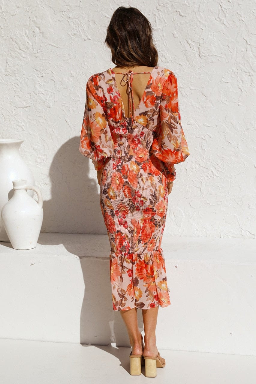 Brianna Effortless Beach Dress in Retro Vintage Style Statement Occasion Edit